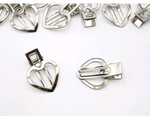 BICO DE PATO CORAÇAO VAZADO 5CM KIT C/ 10UN